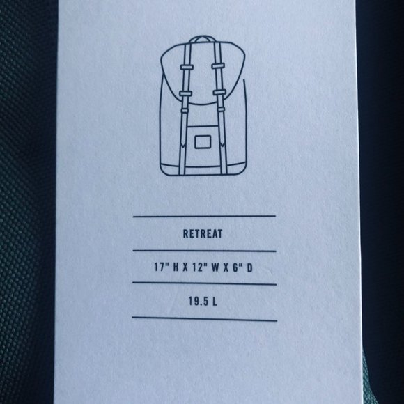 RARE NWT - Herschel Retreat Backpack - Classic | Mid-Volume 19.5 L - Dark Forest - Picture 14 of 17